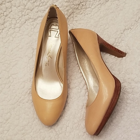 Etienne Aigner Shoes - Etienne Aigner Luke Leather Heels Size 6